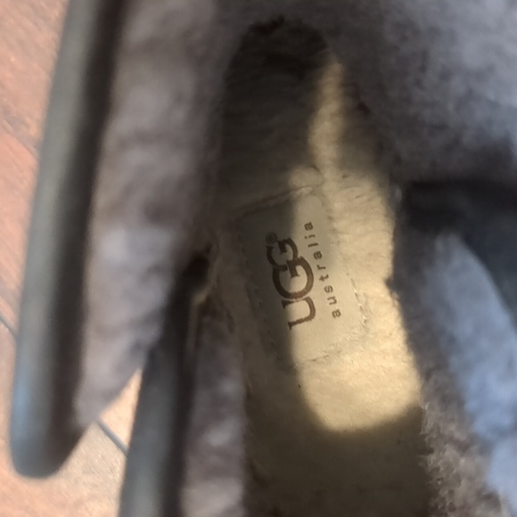 UGG Australia Renatta Wedge Bootie - Picture 9 of 10